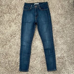 Levi’s 721 High Rise Skinny Jeans